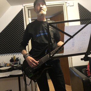 Henrik Fossberg: Bass