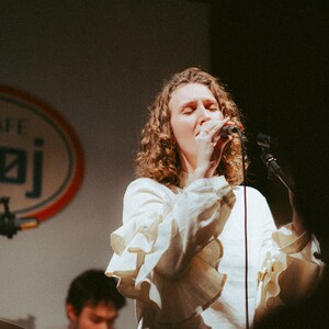 Fra debutkoncert på Café Støj, januar 2024.