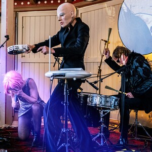 Starsetz & Mr. Nobody