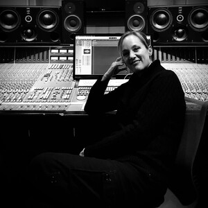 Lisbeth Scott - in Medley Studio Copenhagen - The Making of ...Great Northern Spa Soundtrack